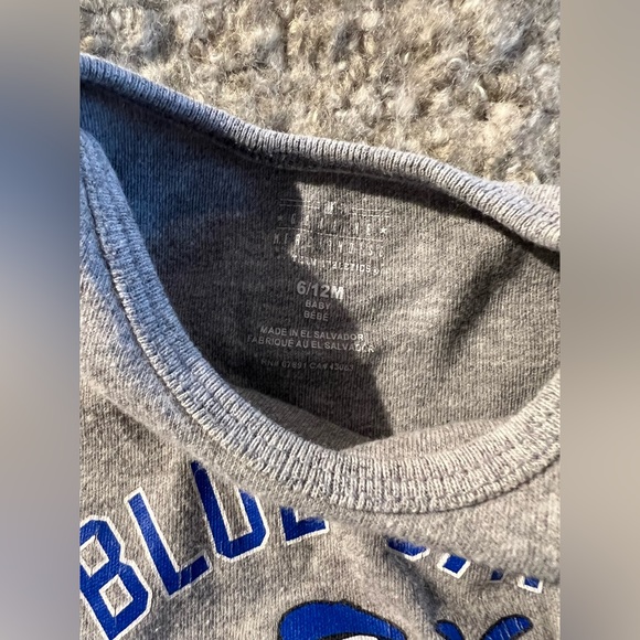 6-12 months Bluejays short sleeve onesie - Picture 2 of 2